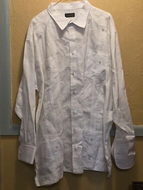 Men's White Guayabera Shirt - Classic Embroidered Design